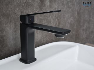 Смеситель для раковины Gid Niagara L057-BM-K L057BMK черный матовый